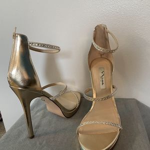 Special occasion shoes Nina